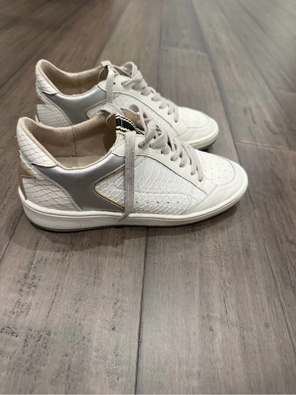 ShuShop clean white